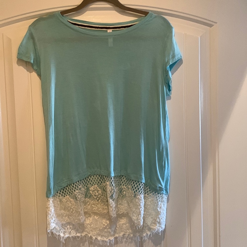 T shirt too with lace detail